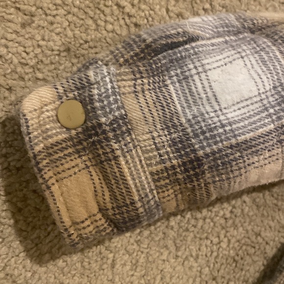 Plaid Toddler Shacket - Picture 3 of 6